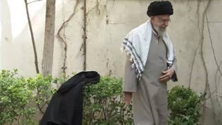 کاشت سه اصله نهال در روز درختکاری توسط رهبر معظم انقلاب ۱۵ /اسفند/ ۱۴۰۱