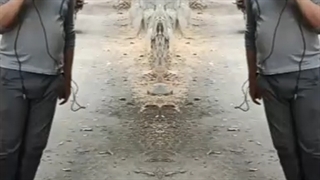 نقش خواننده عاشقانه یونانی