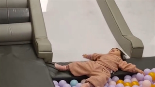 من مامان بشم بچم این نباشه خودکشی و دگرکشی میکنم⁦ಥ⁠_⁠ಥ⁩