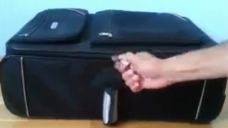 باز کردن چمدان قفل شده با خودکار با آنی حامی Ani Hami