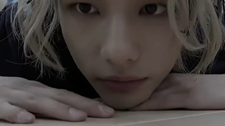 HAPPY BIRTHDAY TO OUR HYUNJINI♥