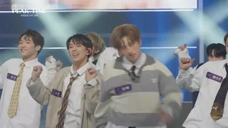 اجرای رقص گروه b در برنامه Peak time