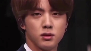 دلم برای  این بوس های معروف جین تنگ شده کی دوباره یه کنسرت گروهی بزارنT_T