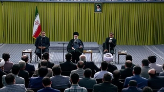 بیانات رهبر معظم انقلاب در دیدار رمضانی با شاعران و اساتید ادبیات فارسی ۱۴۰۲/۰۱/۱۶