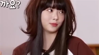 اونچه لسرافیم