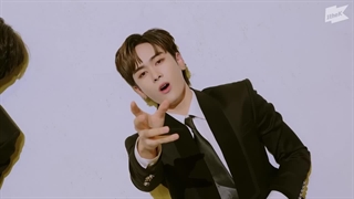 fantasy اجرای اهنگ fantasy boys