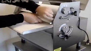 دستگاه خمیر پهن کن