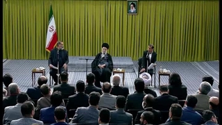 حاشیه های دیدار رمضانی شاعران و استادان زبان و ادب پارسی با رهبر معظم انقلاب ۱۴۰۲/۰۱/۱۶