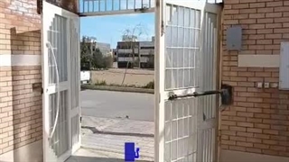 درب اتوماتیک پارکینگی