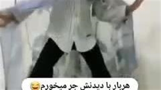 ویدیویی کمیاب و دیدنی که از هیتران گرامی گرفته شده است:))