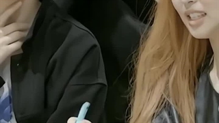 آهیون واقعا مثل جنیه ! انگاری دخترشه