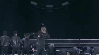 عشقا بیایین زیر این ویدئو بگیم بایسمون کدوم یکی از پسراس؟! در این که همشون کراشن شکی نی همشون عشقن T_T