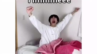 وقتی از خواب بیدار میشم