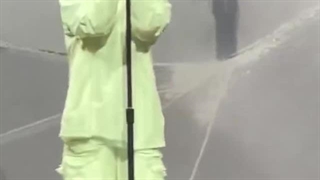 میتونم در روز فقط به این اهنگ گوش بدمو خسته نشم