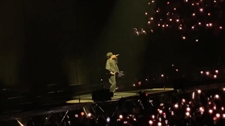 اجرای آهنگ give it to me از شوگا در اولین روز کنسرت آمریکا