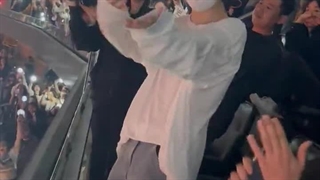 جیمین به کنسرت یونگی رفتهههههههه