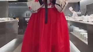 شیندونگ سوپرجونیور هم چالش flower رو انجام داده