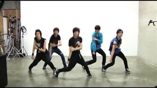 موزیک ویدیو Dear My Family 2012 با زیرنویس فارسی