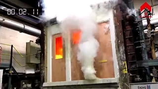 آزمایش مقاومت درب ضد حریق