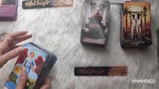 بهترین کارت های فال برای شروع فال گیری