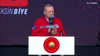 إردوغان یظهر شخصیًا فی اسطنبول بعد وعکته الصحیة