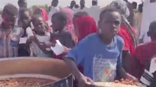 فلیکس این ویدیو رو توی بابل پست کرده(توضیحات کپشن)