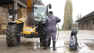 واترجت های صنعتی LAVOR آلودگی های ماشین آلات صنعتی را به راحتی از بین می برد