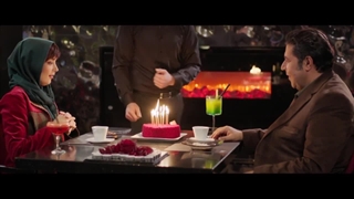 دانلود فیلم زیر سقف دودی