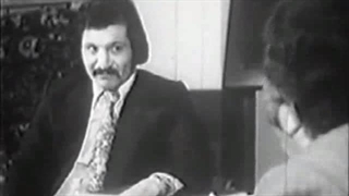 سیامک اطلسی  در فیلم مروارید سال ۱۳۵۲