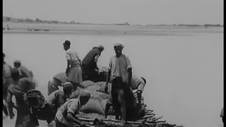 قدیمی ترین ویدئو از قایق سواری سنتی روی رودخانه کارون؛ 96 سال قبل