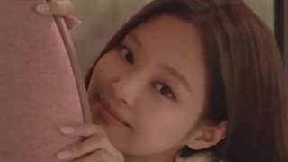 خوشحال ترین دختر دنیا 