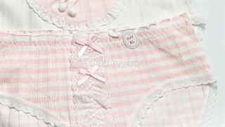 شورت نخی زنانه صورتی منگوله دار - البرا