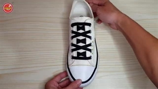 5 most popular shoelace tricks for everyday life, Shoe lacing styles