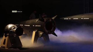 فیلم/ رونمایی از ابرموشک هایپرسونیک ایرانی «فتاح»