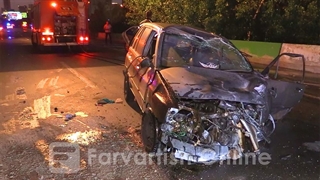 فوت راننده ۲۳ ساله پراید پس از برخورد شدید با بلوک بتنی اتوبان همت