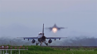 جنگنده میتسوبیشی F2 ساخت ژاپن