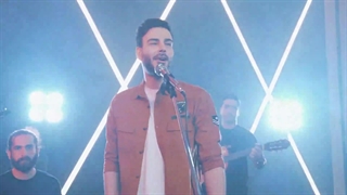 موزیک ویدئو دلم روشنه از علی قلیچ