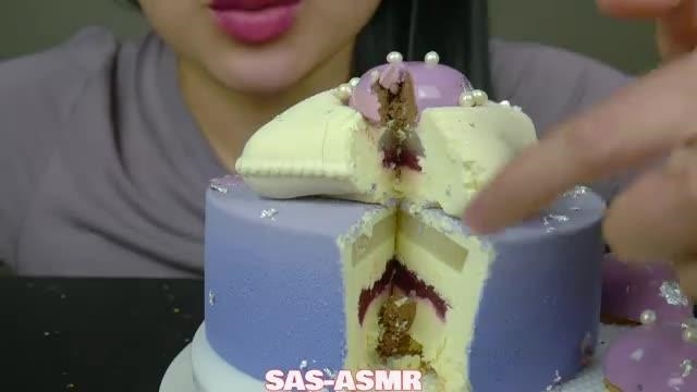 Soft Cake Eating Asmr | TikTok