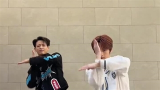 تیک تاک لینو (استری کیدز)  با مینهو ( شاینی) ♡♡