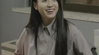 شه بانو هان هیو جو در پشت صحنه سریال Moving 2023