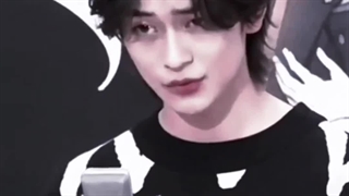 دوبلور انیمه vs کاراکترش:)