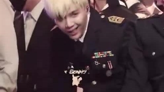 خب خب خب . ادیت از شوگا این دیگه سم و اسید نیست کارش رسیده به سرطاااان ...حالا بگید ببینم ورژن2 کوکی یا شوگا؟!!!