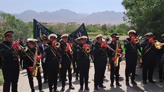 گروه موزیک در زفره روز عاشورا سال ١۴٠٢ به میزبانی هیئت سیدالشهدا مسجدجامع زفره