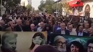 خاکسپاری مرحومه اعظم طالقانی