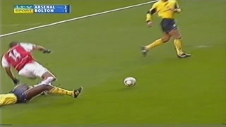 Arsenal vs Bolton PL 2003/04