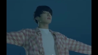 ما‌به‌زیبایی‌الماس‌در‌آسمانیم-جونگ‌کوک