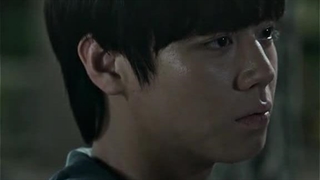 بچه ها یکی بم بگه سگ های ولگرد بانگو دقیقن چند فصله و هر فصل چند قسمته لطفن ...