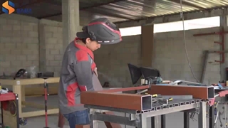 ساخت میز ناهارخوری با قوطی آهن