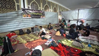 موکب امام رضا (ع) در جوار زیارتگاه پدر و فرزند امام رضا علیهم السلام - کاظمین