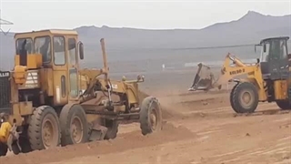 مراسم کلنگ زنی شهرک صنعتی هوشمند انرژی پایدار سیاره سبز